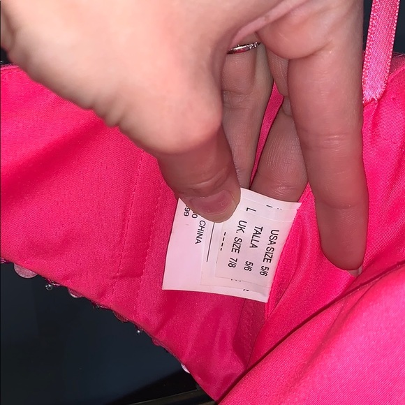 Prom dress - Picture 4 of 7